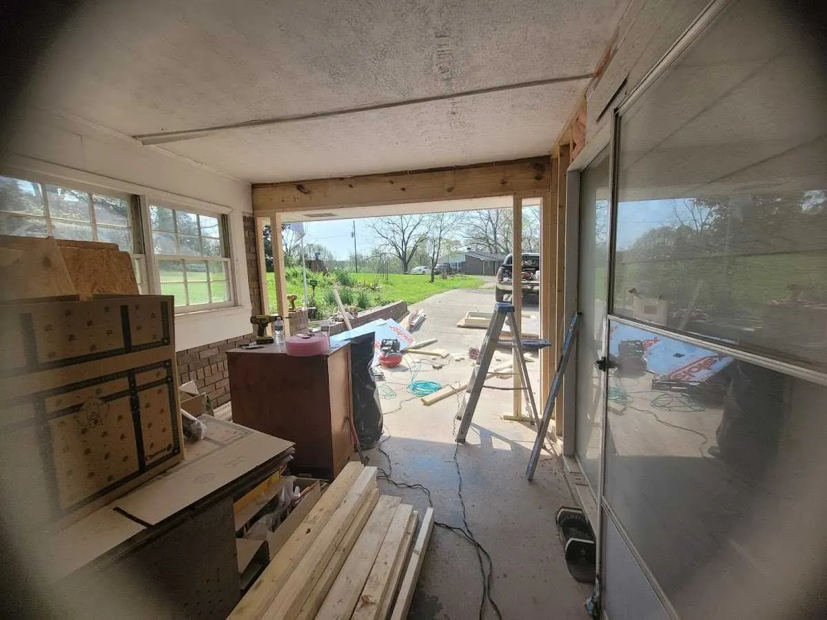 Air movers and dehumidifier for Drying & Dehumidification in Providence